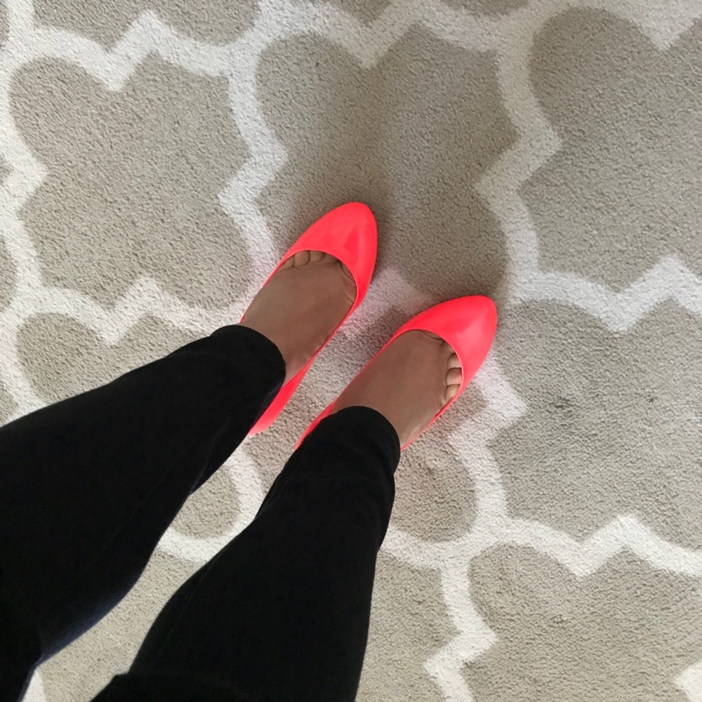 Ivanka Trump Leather pump heels size 6M Hot Pink